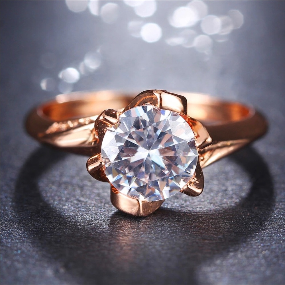 🌈🌈Women’s Statement Ring🌈🌈